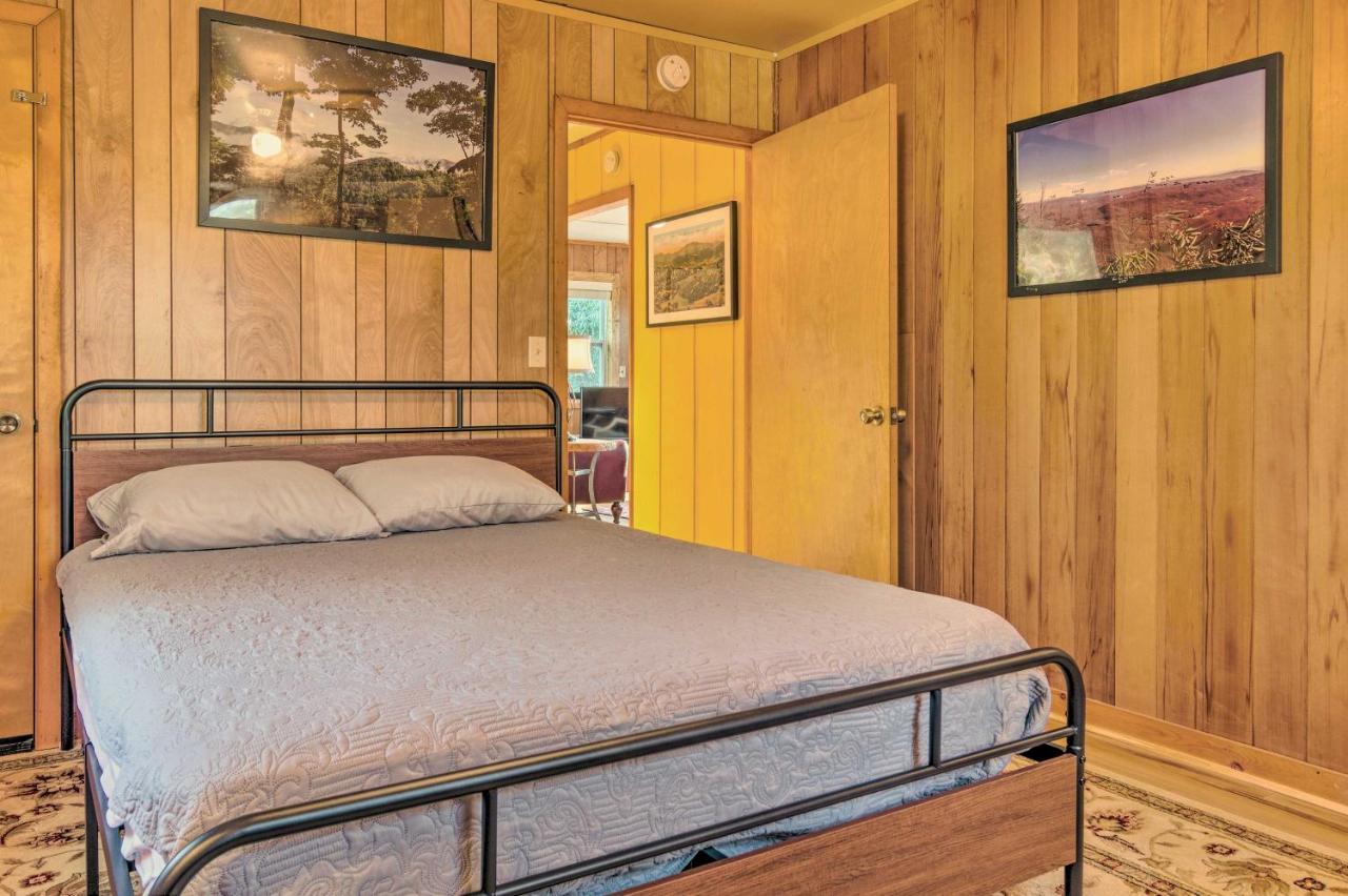 Peaceful Spruce Pine Cabin On 8 Acres With 2 Decks! ภายนอก รูปภาพ