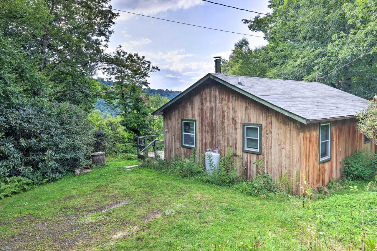 Peaceful Spruce Pine Cabin On 8 Acres With 2 Decks! ภายนอก รูปภาพ